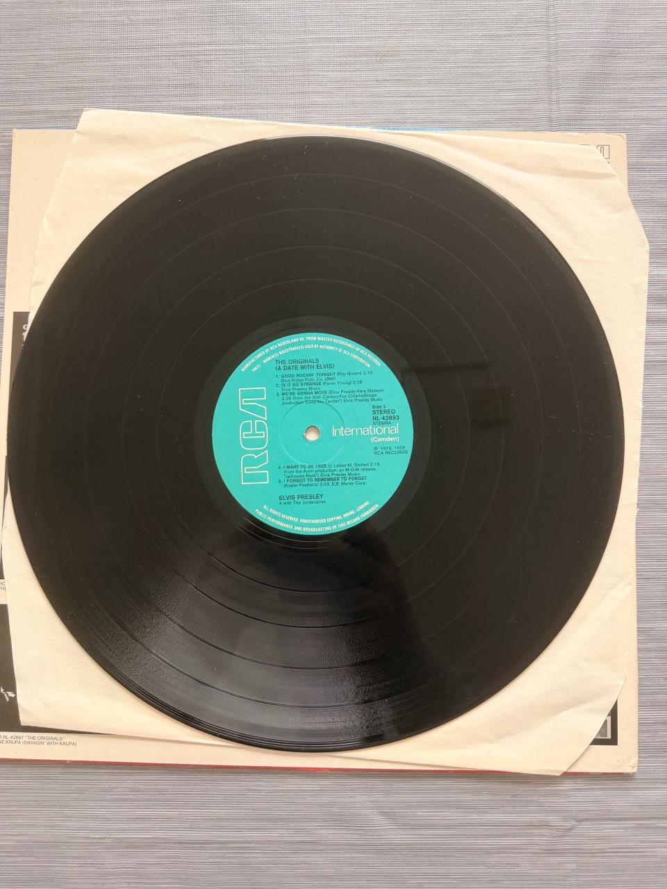LP A Date with Elvis 1979