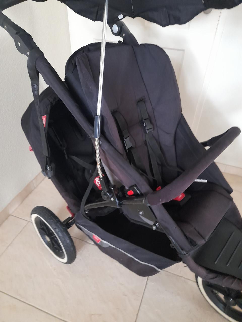 Phil & teds duo wandel (in goede nette staat )     Met tweede zitje