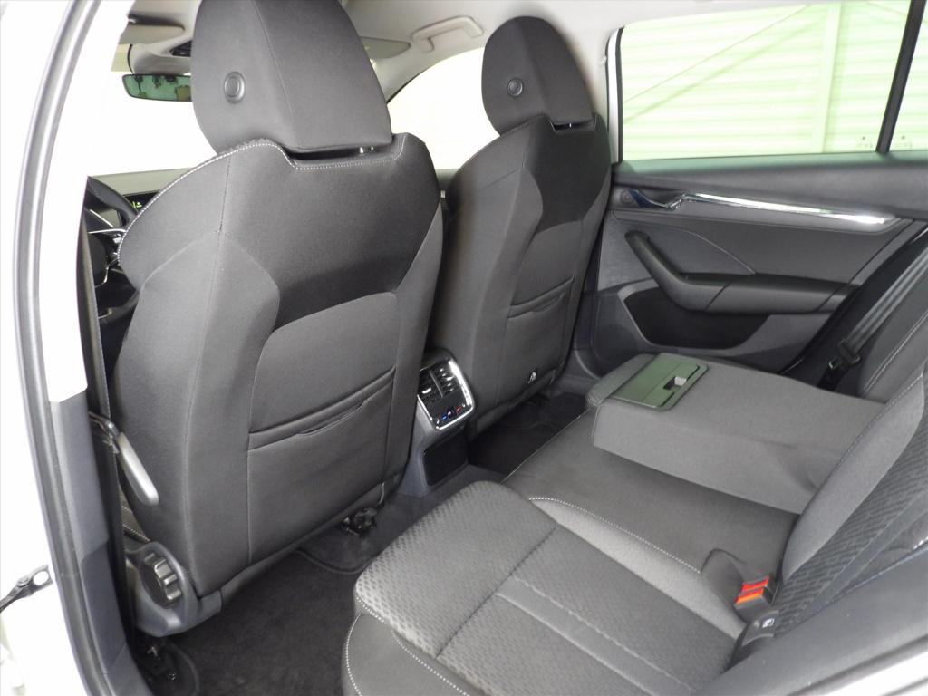 Skoda Octavia 1.4 tsi iv 204pk phev dsg business edition