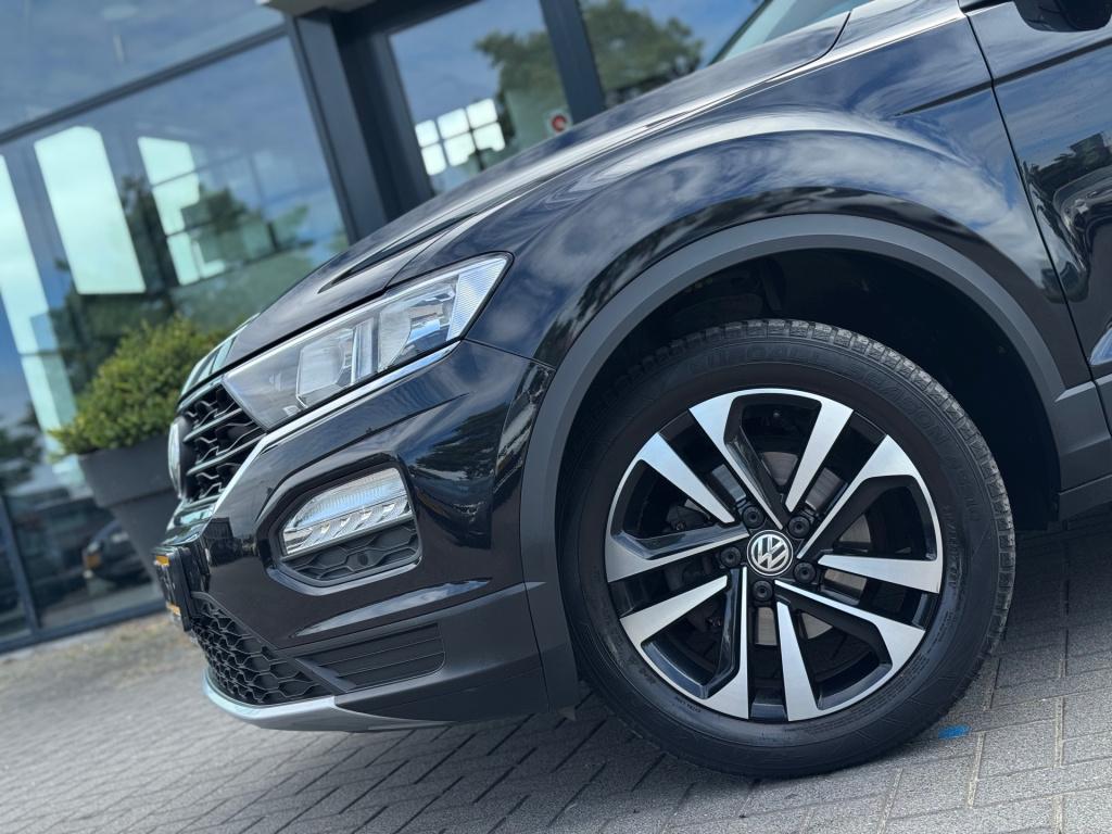 Volkswagen T-roc 1.5 tsi sport business r * carplay * stoelverwarming * led