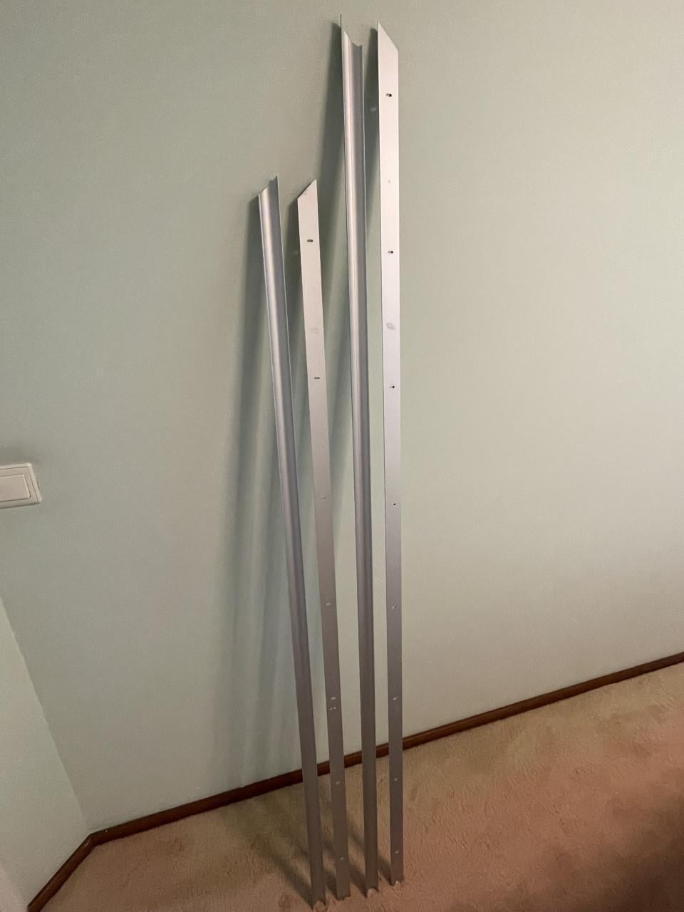 Kabelgoot, 2 lengtes, geadoniseerd aluminium