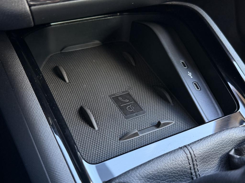 Skoda Kamiq 1.0 tsi scout line | apple carplay | lane assist | stoel/stuur 