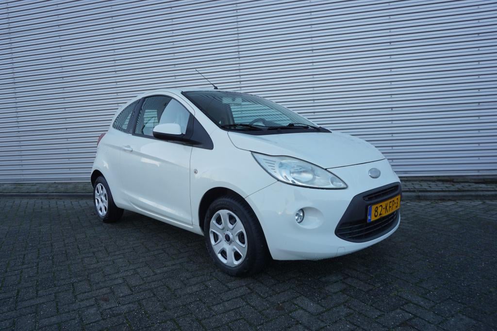 Ford KA 1.2 titanium airco / elektr. ramen / nap / apk t/m 18-11-2026
