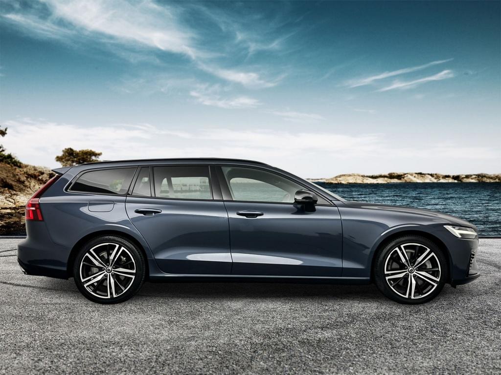 Volvo V60 t6 398pk recharge awd plus dark| long range| pano| 360camera| tre
