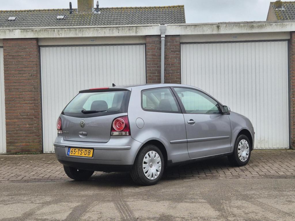 Volkswagen Polo 1.2 optive / origineel nl / airco