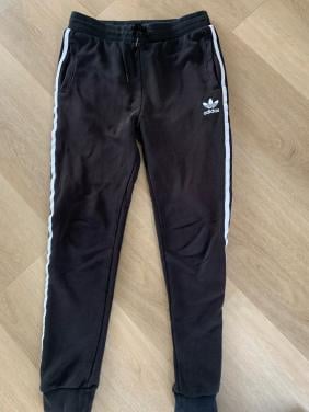 Traoningsbroek Adidas maat 170