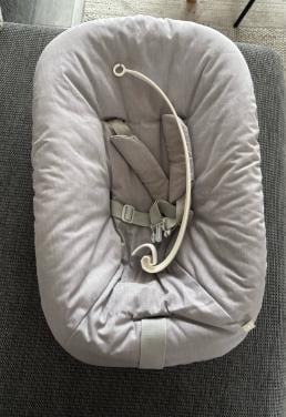 Baby zitje voor op een tripp trapp stoel