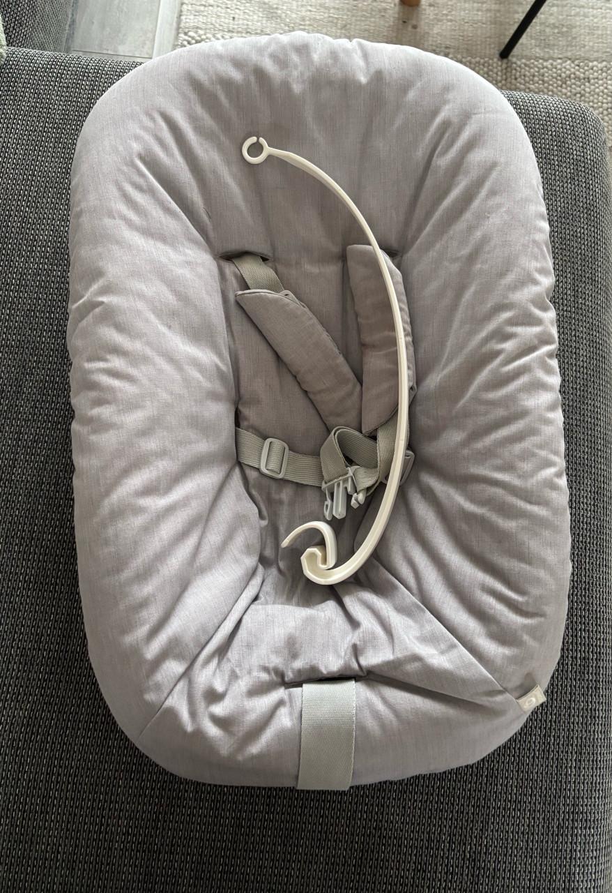 Baby zitje voor op een tripp trapp stoel