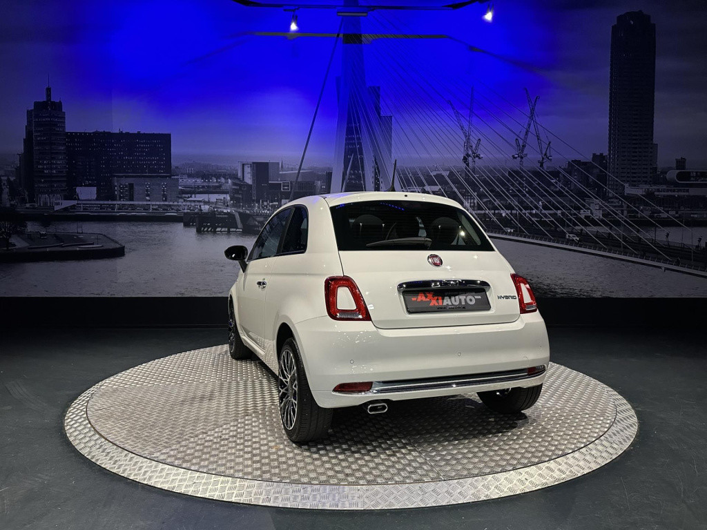 Fiat 500 1.0 hybrid dolcevita *panoramadak*applecarplay*clima*