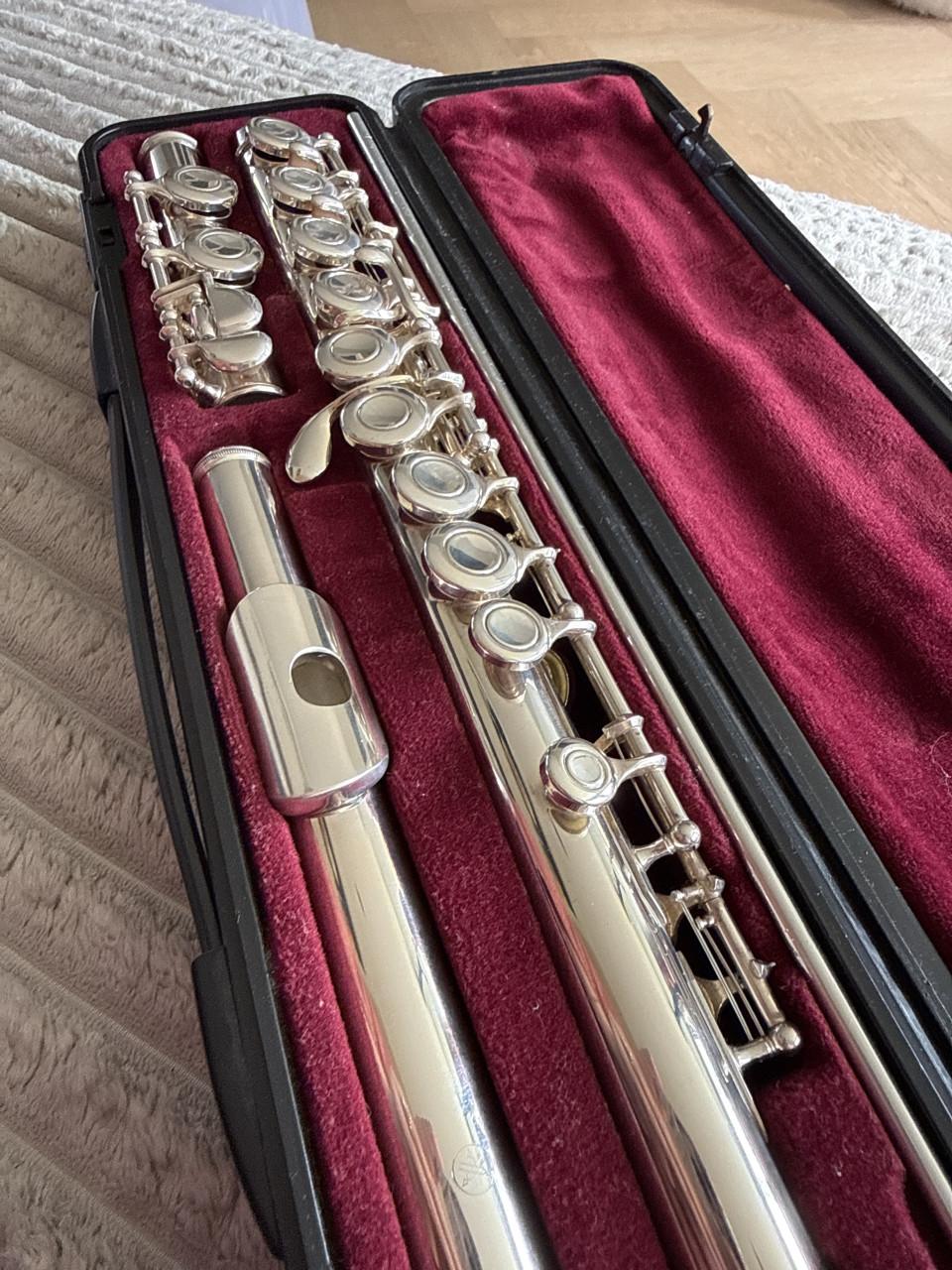 Dwarsfluit Yamaha 211SII in goede staat