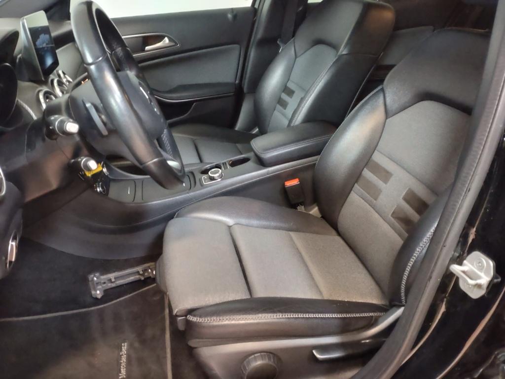 Mercedes-Benz Gla-klasse 180d ambition | automaat