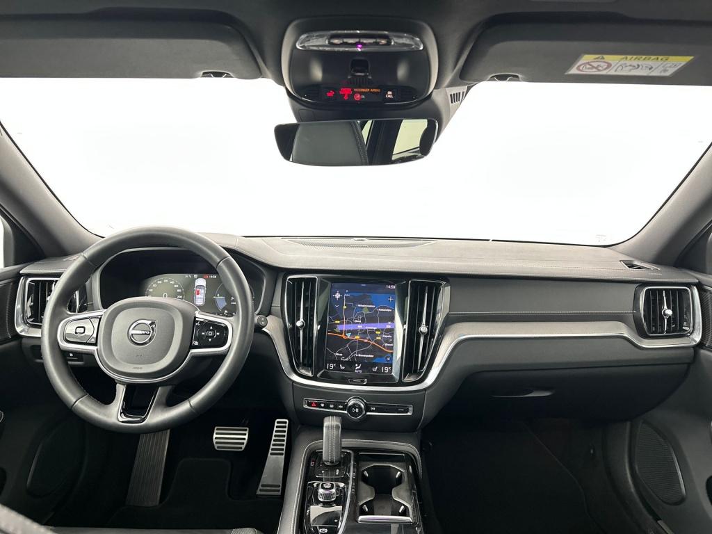 Volvo V60 t6 398pk recharge awd plus dark| long range| pano| 360camera| tre