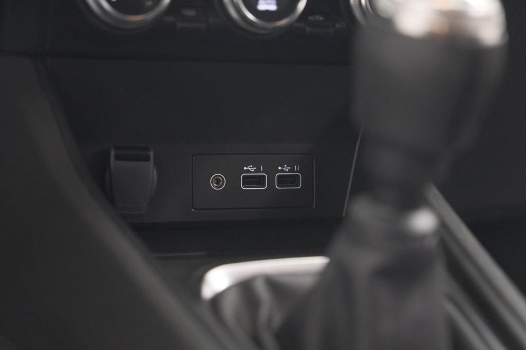 Renault Captur tce 90 techno | 360 camera | 9.3 inch grootscherm | apple ca