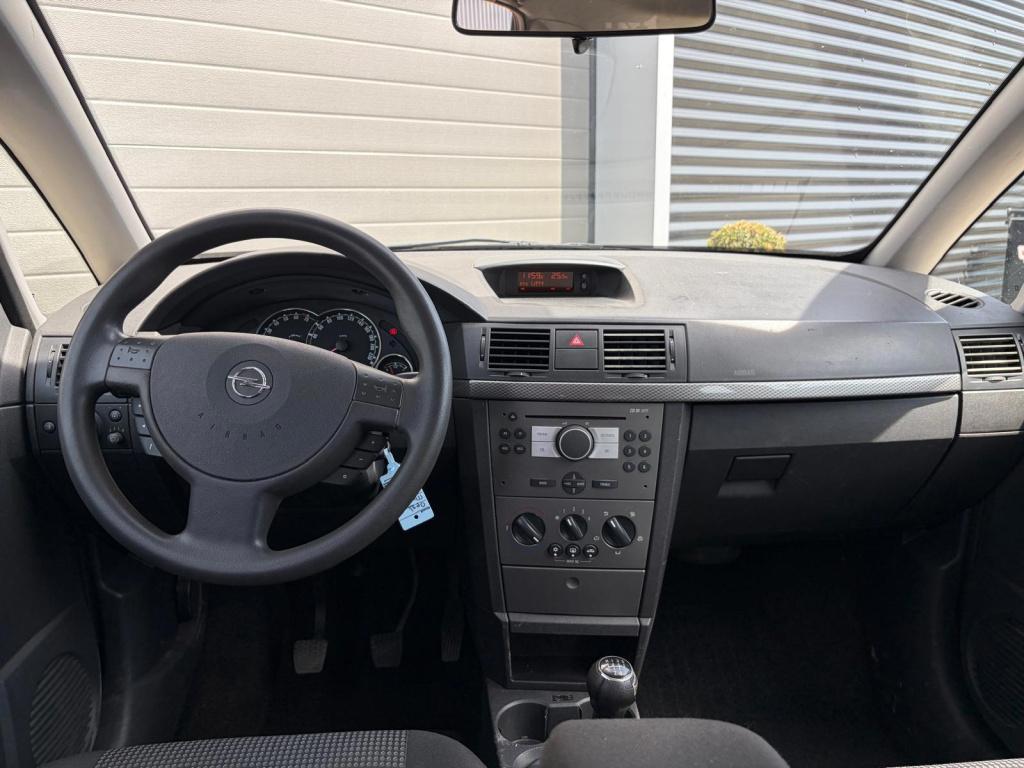 Opel Meriva 1.4-16v business/128.000 nap/airco/trekhaak/metallic/