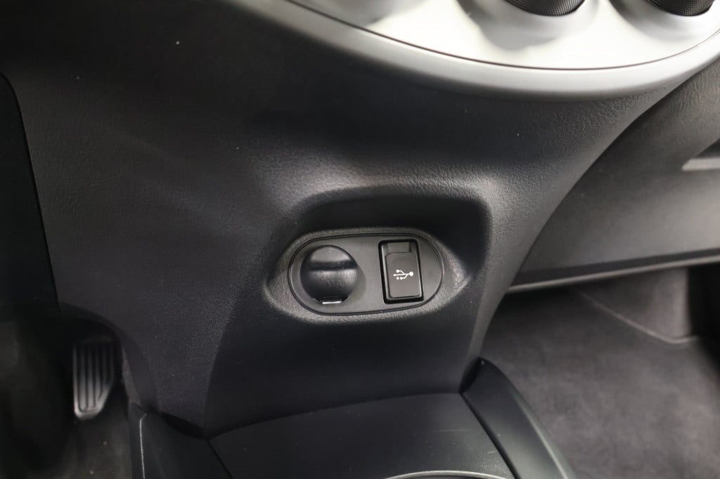 Toyota Yaris 1.3 vvt-i aspiration