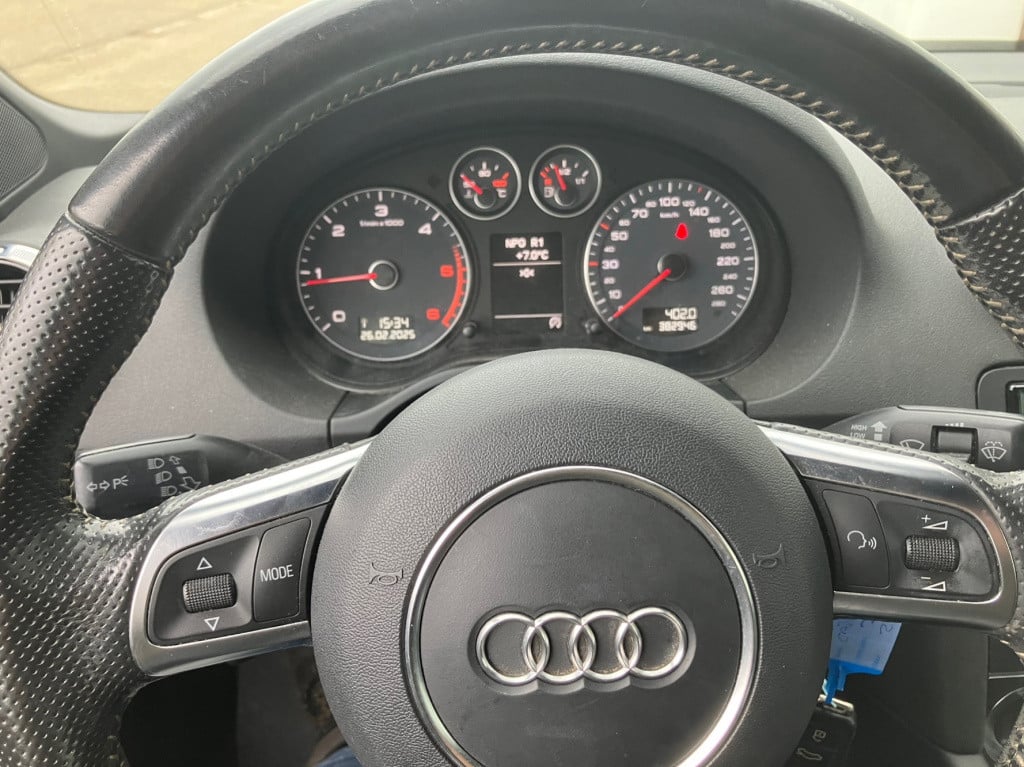 Audi A3 cabriolet 1.6 tdi ambition pro line