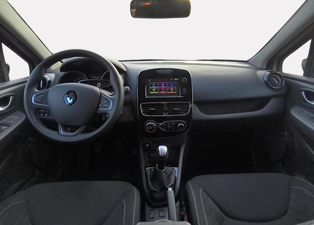 Renault Clio estate 0.9 tce limited
