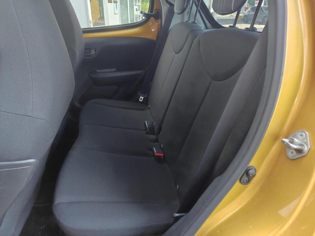 Peugeot 108 1.0 e-vti allure carplay/camera/cruise/airco/nette auto!
