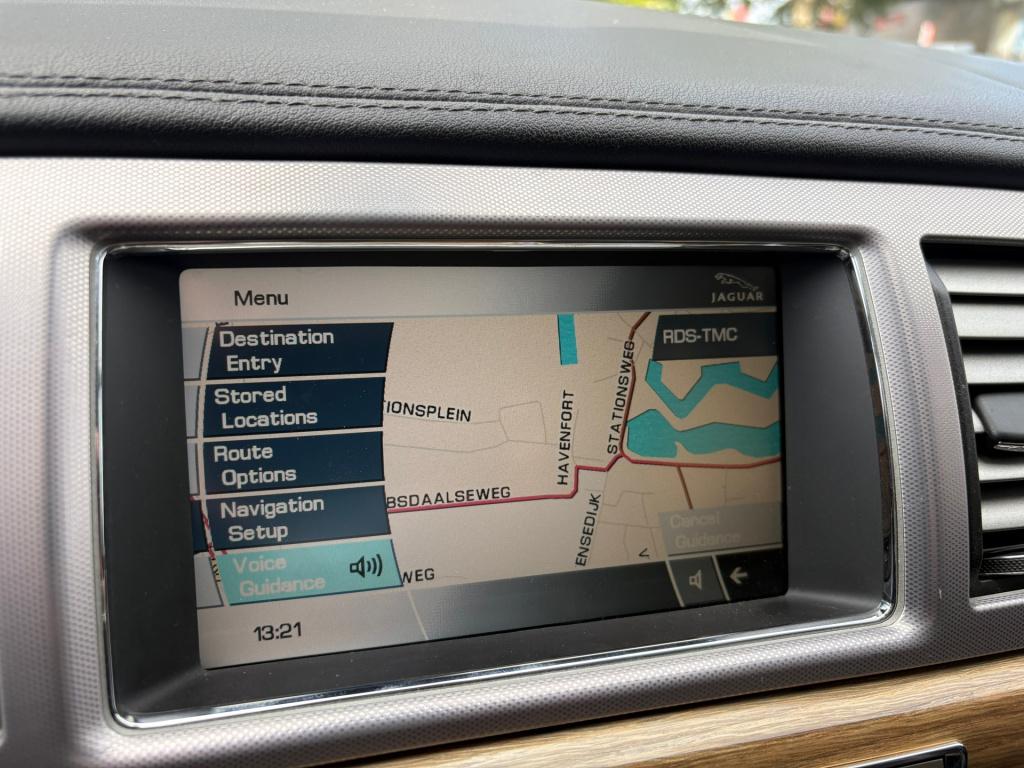 Jaguar XF 3.0 v6 luxury