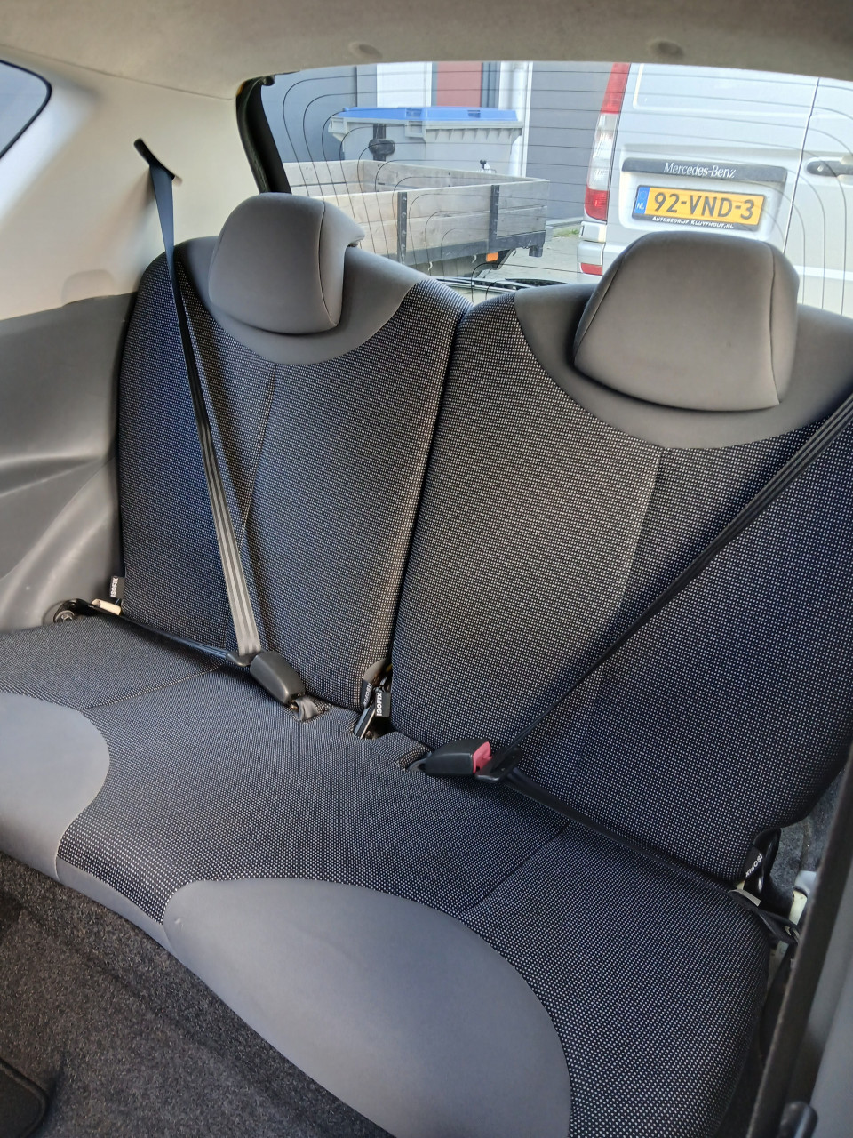 Peugeot 107-2011- km170234-Airco-stuurbekr.radio/cd - apk - 2200,=