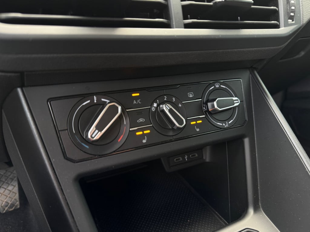 Volkswagen Polo 1.0 * carplay * stoelverwarming * dab * 1e eigenaar