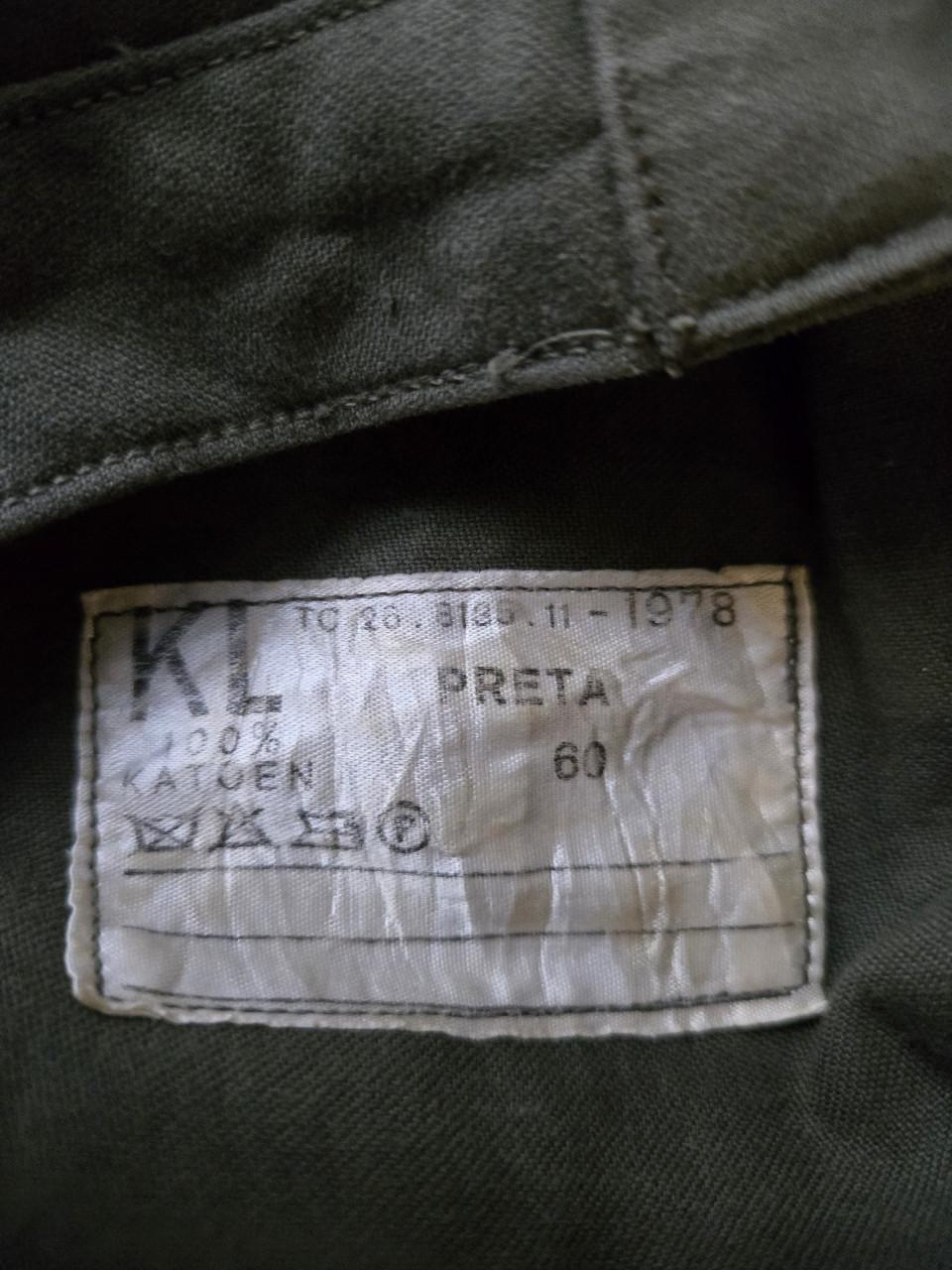 Pakket legerkleding KL Oa. Jas 1970 maat 88-92