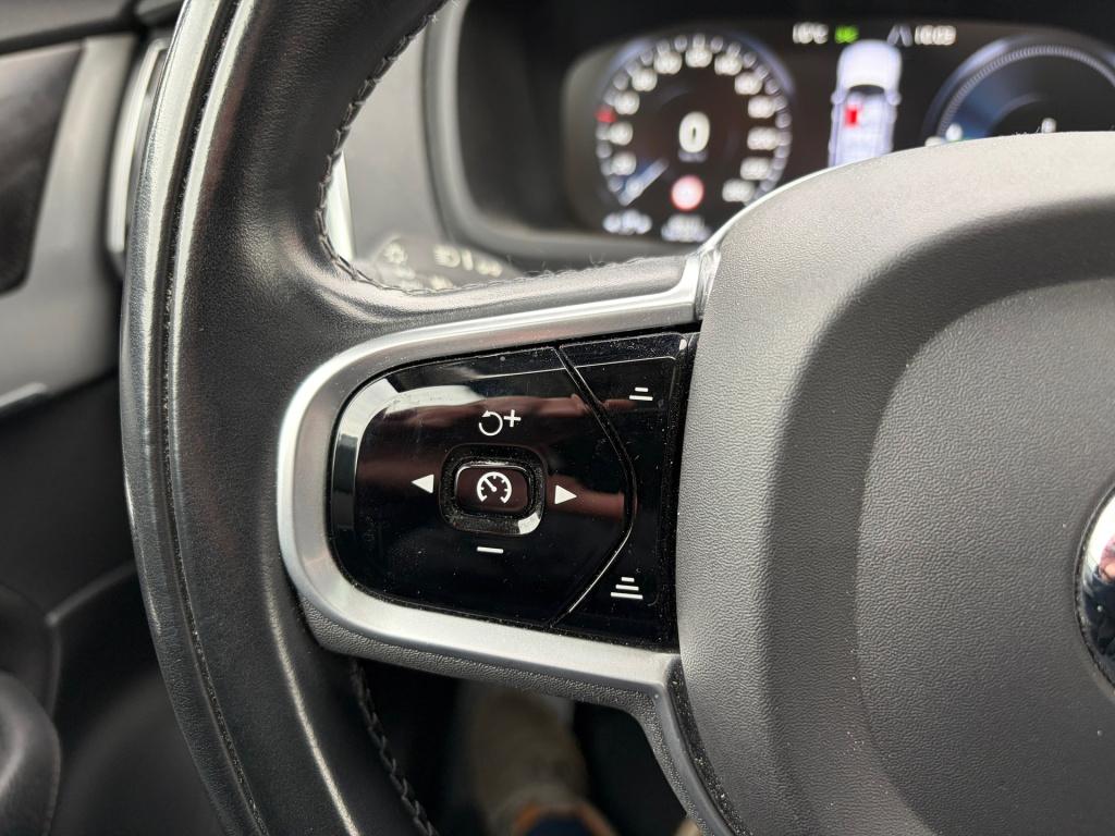 Volvo XC90 2.0 t8 recharge awd r-design