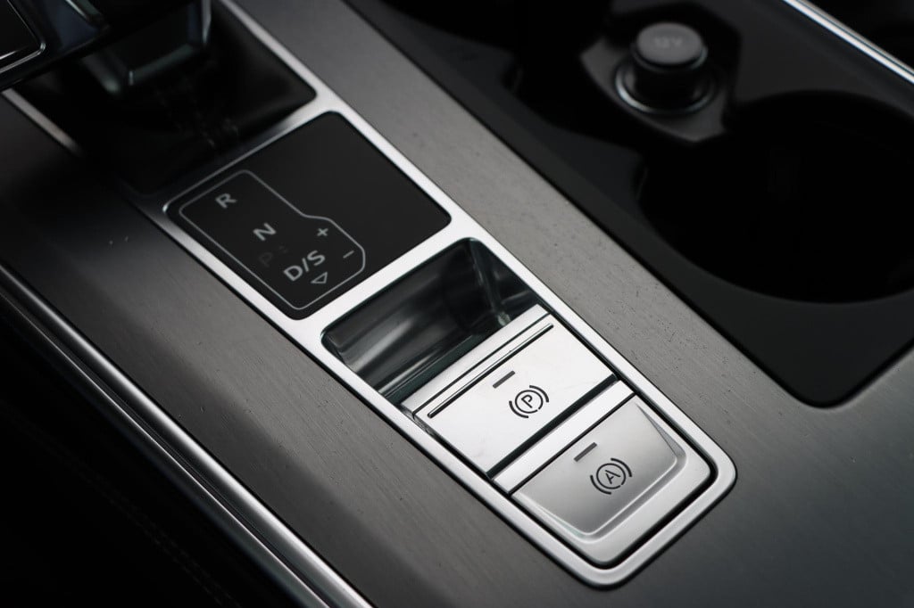 Audi A6 avant 55 tfsi e quattro pro line s competition