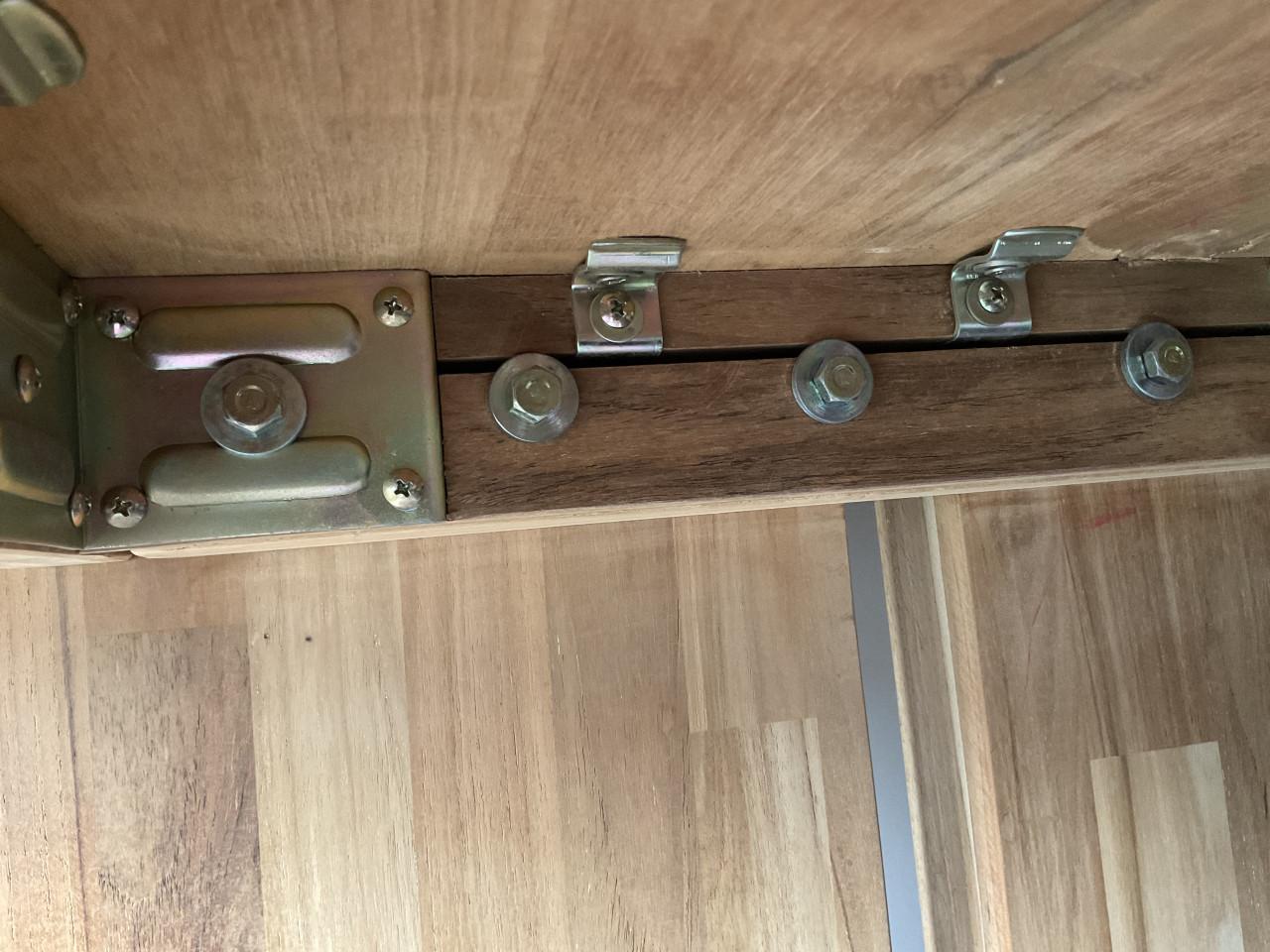 Onbehandeld teakhouten eettafel (180x90cm)