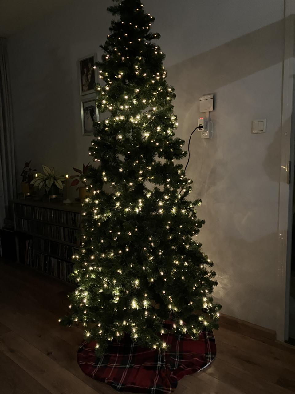 Slanke Kunst kerstboom 230 cm  met 800 lichtjes