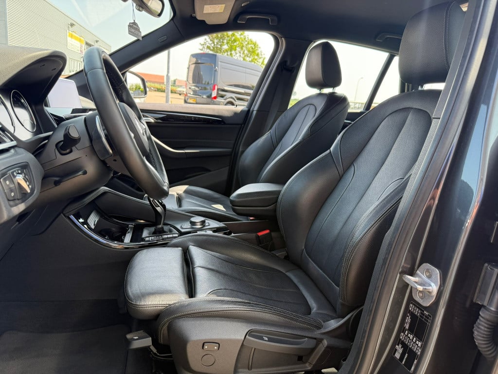 BMW X1 sdrive20i orange edition iii