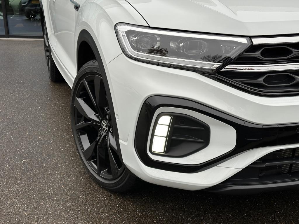Volkswagen T-roc 1.5 tsi r-line | black style | panoramadak | 19 inch | cam