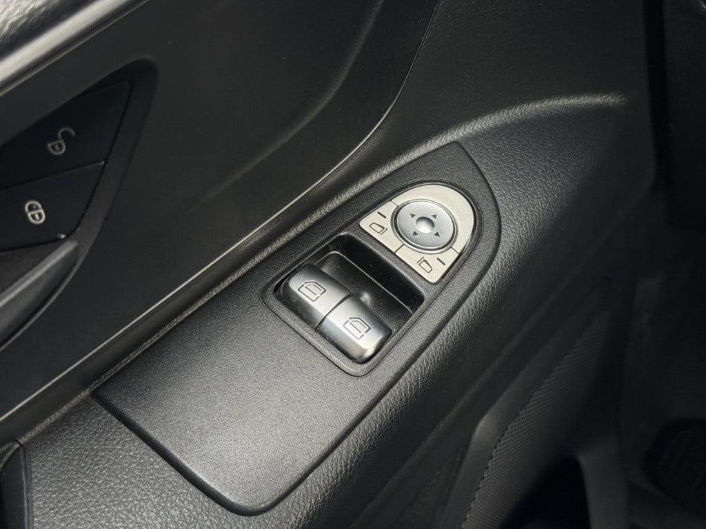 Mercedes-Benz Vito 111 cdi lang | nl-auto | airco | cruisec. | trekhaak