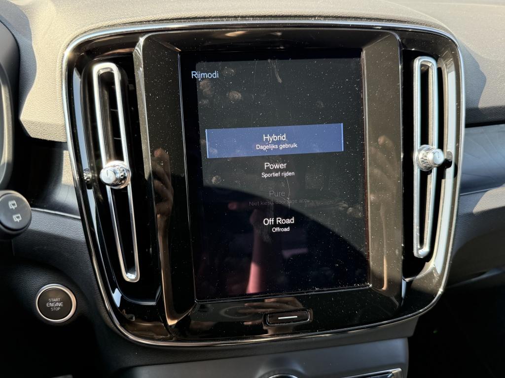 Volvo XC40 t5 262pk recharge bright| adap.cruise| 360camera| h&k sound