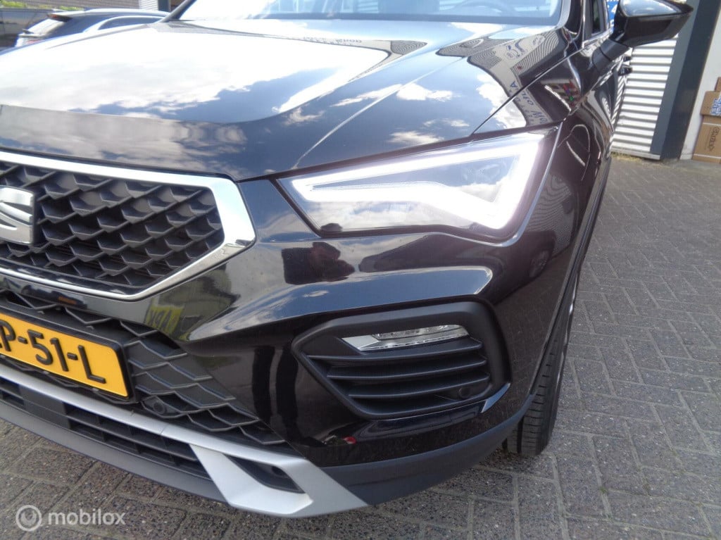 Seat Ateca 1.5 tsi xperience/led/airco/ecc/trekhaak/virtual dash/dsg-7/appl
