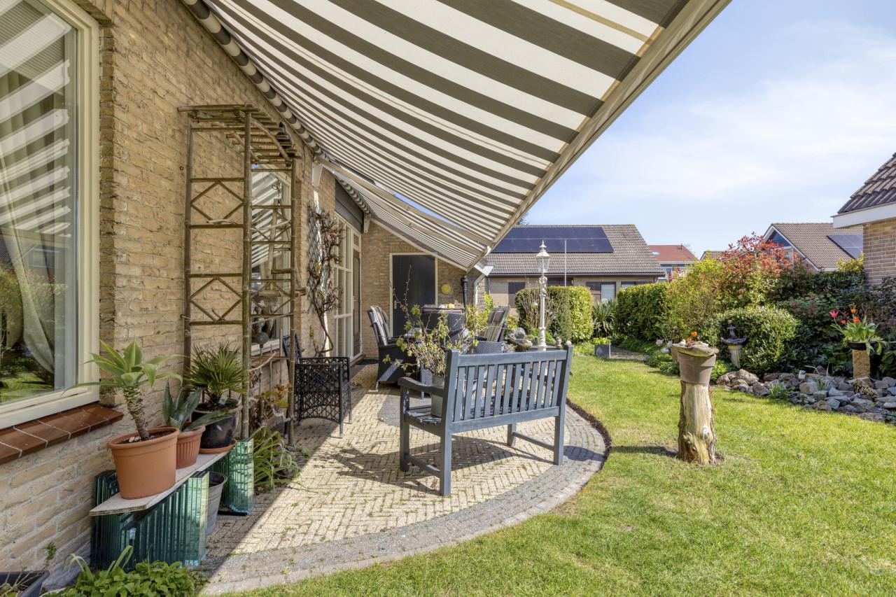 Vrijstaand huis aan de rand van Heinkenszand
