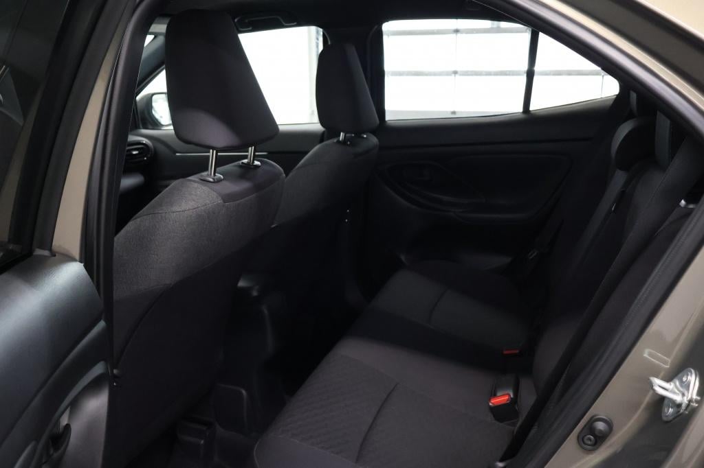 Toyota Yaris Cross 1.5 hybrid 115 first