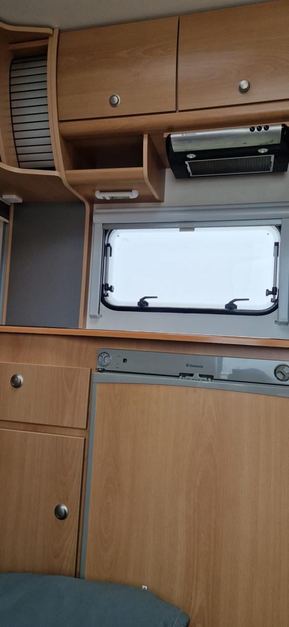 Caravan kip greyline special 47 TDB