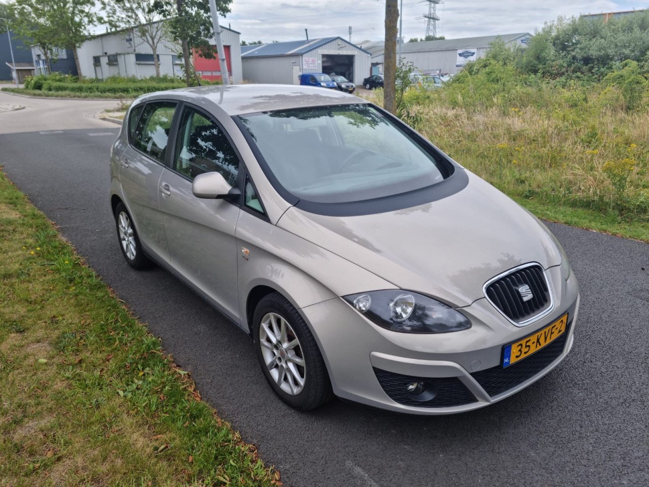 Seat altea 1.8i bj 2010 207.000km