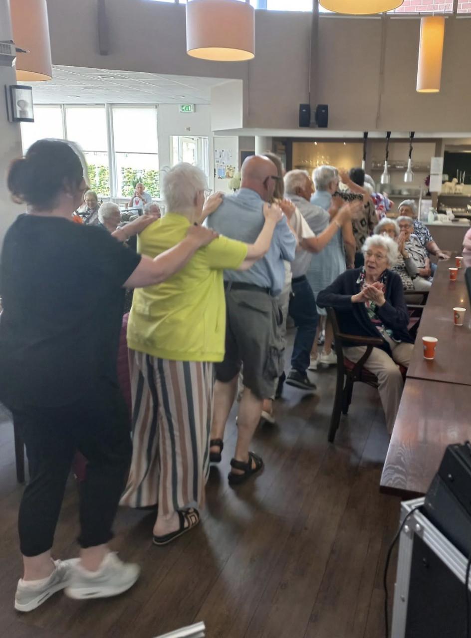 Live muziek voor 40+ evenementen, feesten en bijeenkomsten