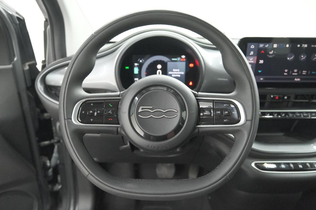 Fiat 500 urban 42 kwh | soh 97.6% | 3 fase laadfunctie | camera | apple car