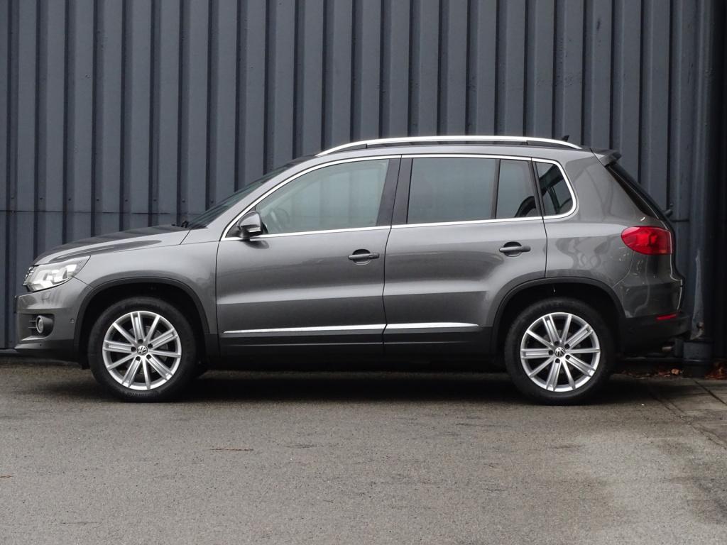 Volkswagen Tiguan 2.0 tsi sport&style 4motion automaat | pano | leder | sto