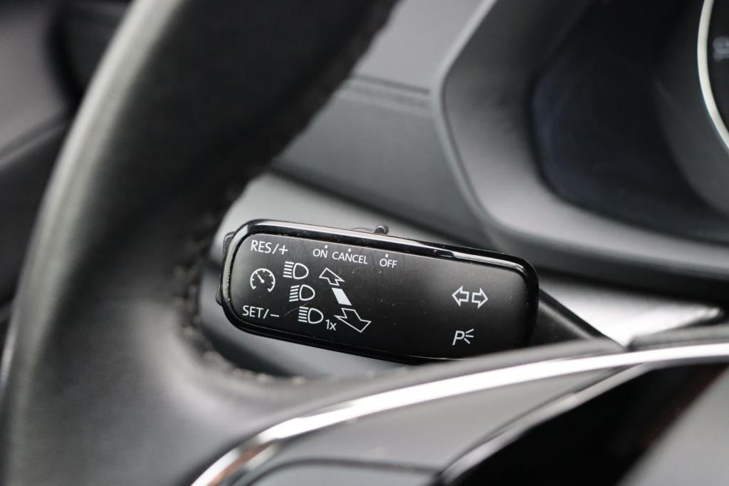 Skoda Octavia combi 1.0 tsi | ambition | 110pk | adaptive | carplay | senso