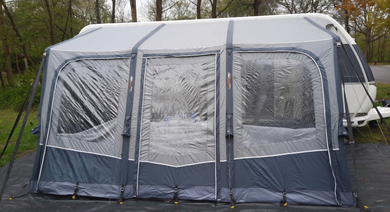 Opblaasbare voortent vango 420
