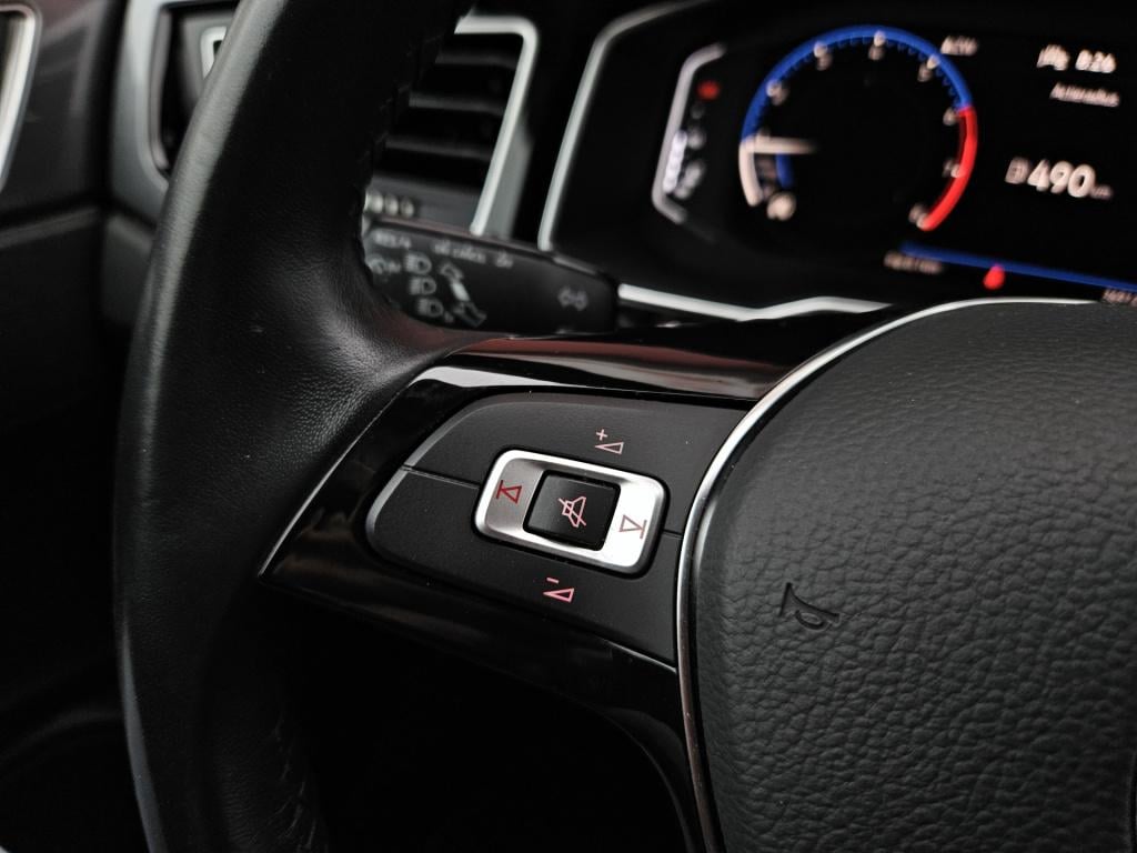 Volkswagen Polo 1.0 tsi | pdc | airco rijklaar inclusief 1 jaar bovag garan