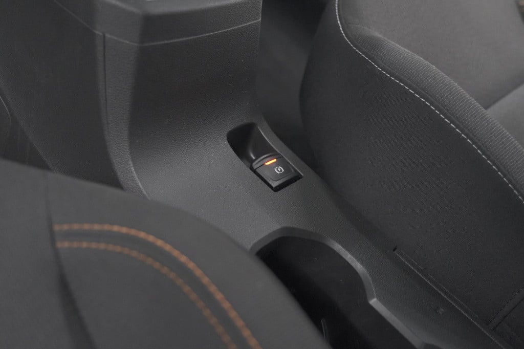 Dacia Sandero Stepway tce 90 expression | camera | dodehoekdetectie | navig