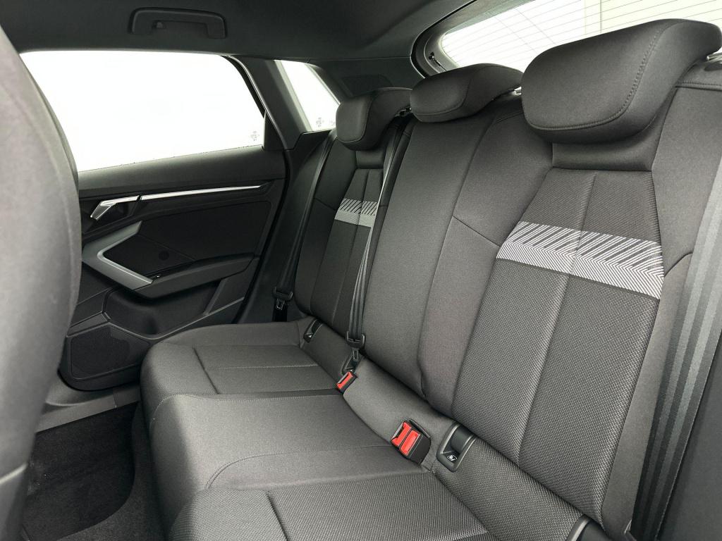 Audi A3 sportback pro line 30 tfsi 85 kw / 116 pk sportback 7 versn.