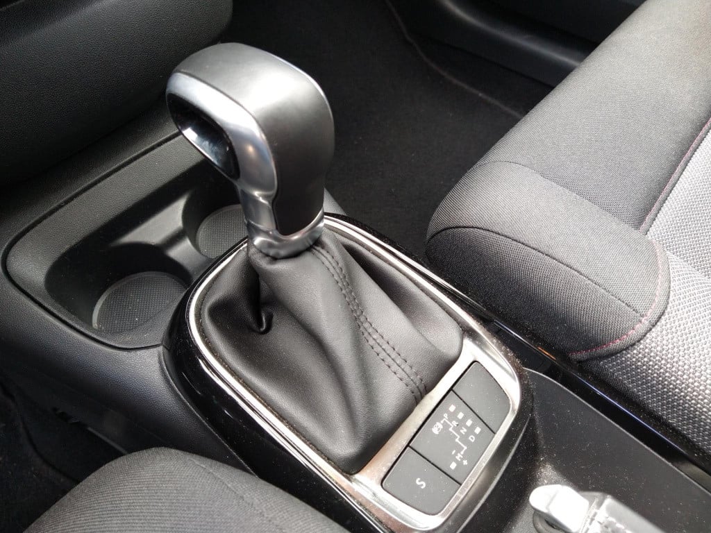 Citroen C4 Cactus 110 feel eat6 automaat navi/clima/lmv