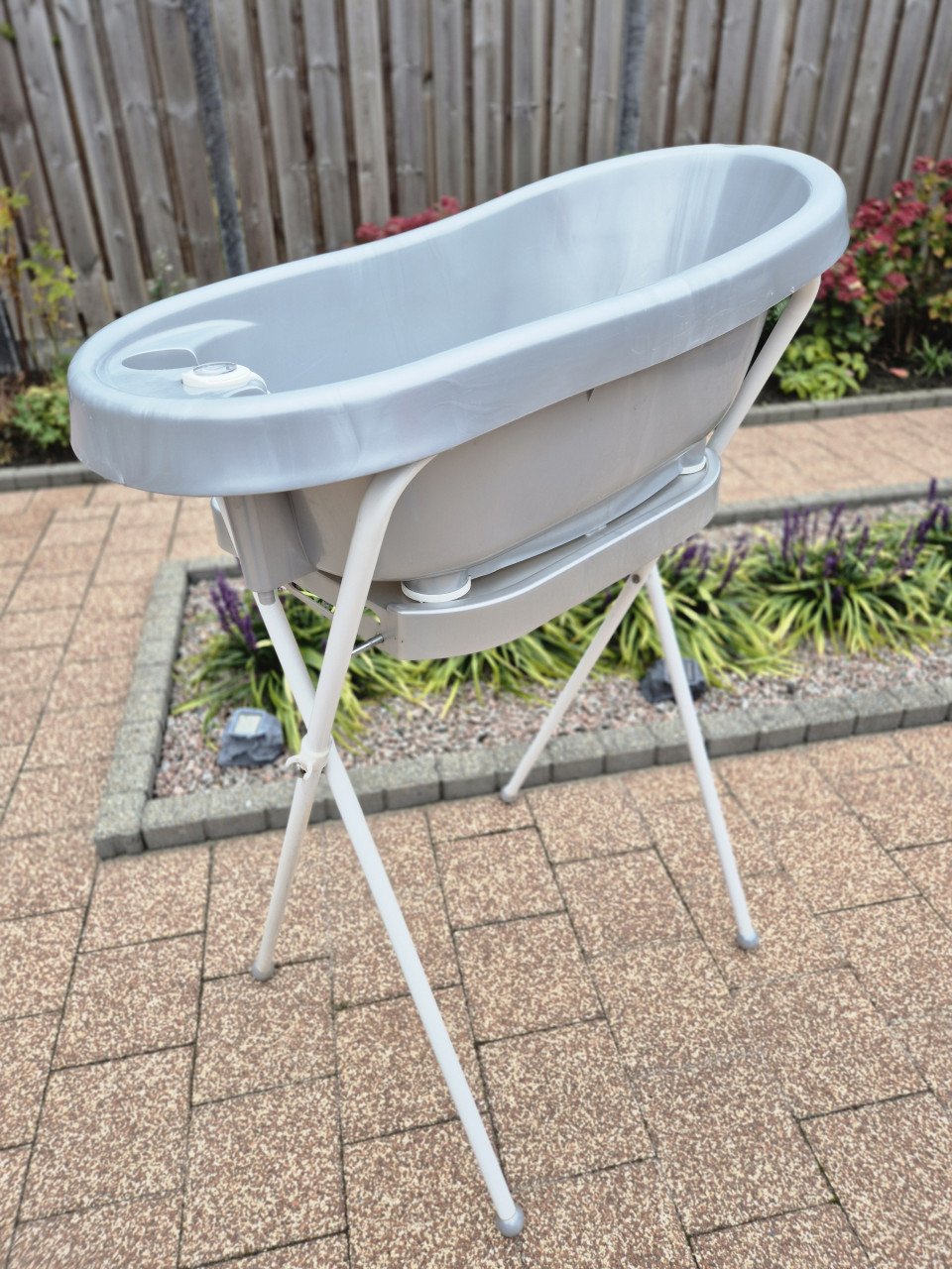 Babybadje met standaard