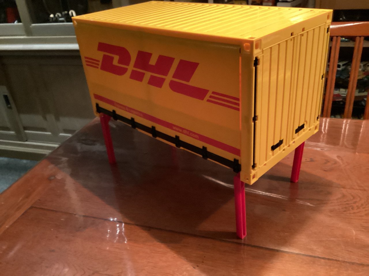 Bruderlaadbak DHL